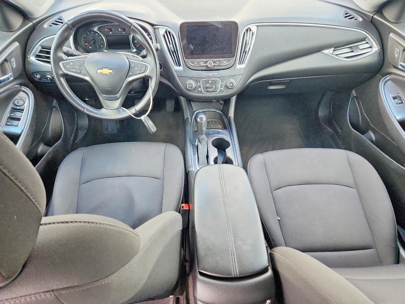 Photo 8 from auction – 2018 CHEVROLET MALIBU with VIN 1G1ZD5ST7JF190550