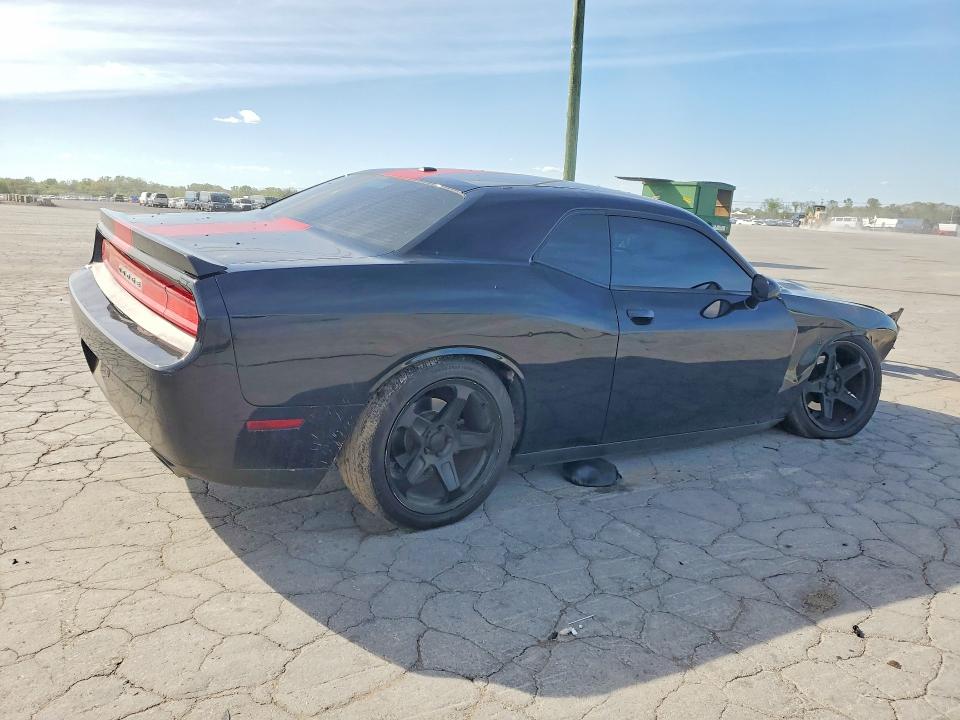 Photo 3 from auction – 2014 DODGE CHALLENGER with VIN 2C3CDYAG5EH253446