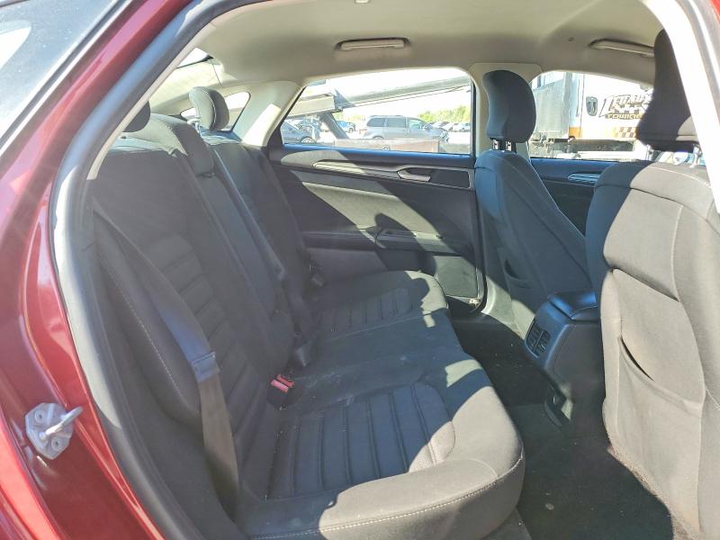 Photo 10 from auction – 2019 FORD FUSION with VIN 3FA6P0LU7KR220491
