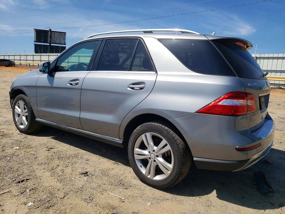 Photo 2 from auction – 2015 MERCEDES-BENZ ML with VIN 4JGDA5HB1FA608447