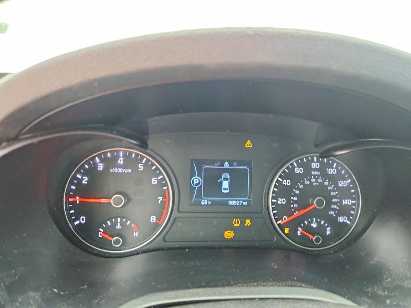 Photo 9 from auction – 2016 KIA OPTIMA with VIN 5XXGT4L38GG032917