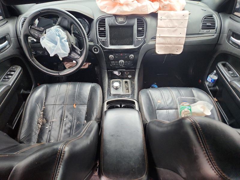 Photo 8 from auction – 2016 CHRYSLER 300 with VIN 2C3CCABG4GH282500