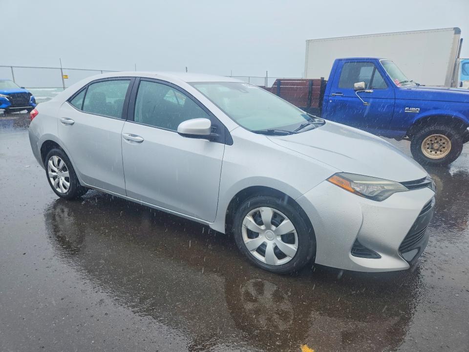 Photo 4 from auction – 2017 TOYOTA COROLLA with VIN 5YFBURHE4HP591419