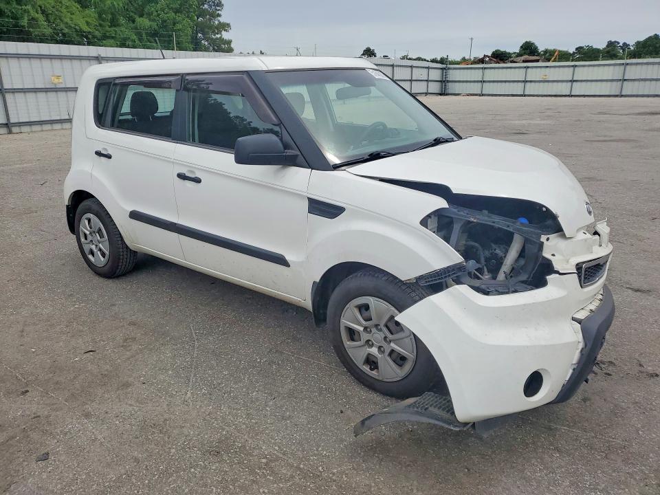 Photo 4 from auction – 2011 KIA SOUL with VIN KNDJT2A19B7306882