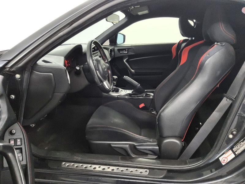 Photo 7 from auction – 2015 SCION FR-S with VIN JF1ZNAA1XF9714007