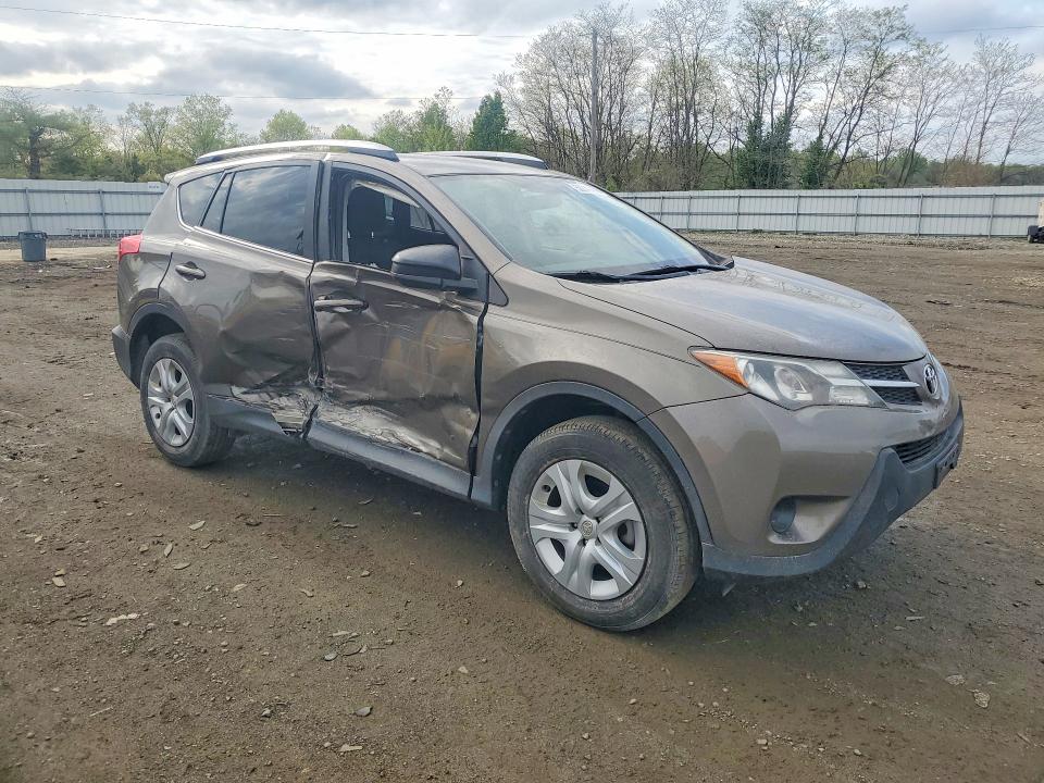 صورة رقم 4 من المزاد - 2015 TOYOTA RAV4 مع VIN JTMBFREV8FD116323
