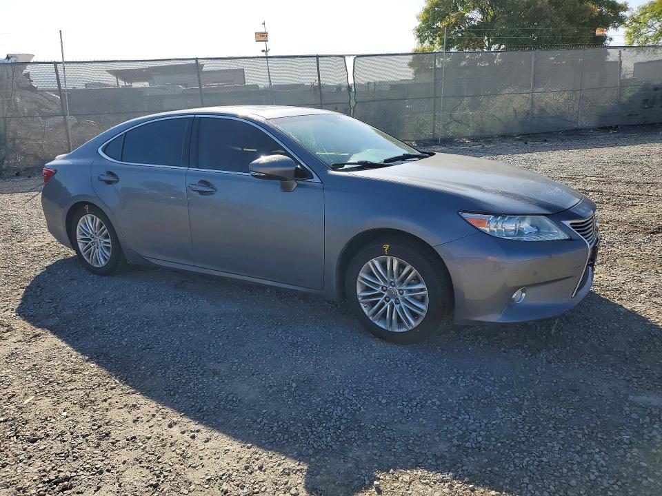 Photo 4 from auction – 2015 LEXUS ES with VIN JTHBK1GG9F2184524