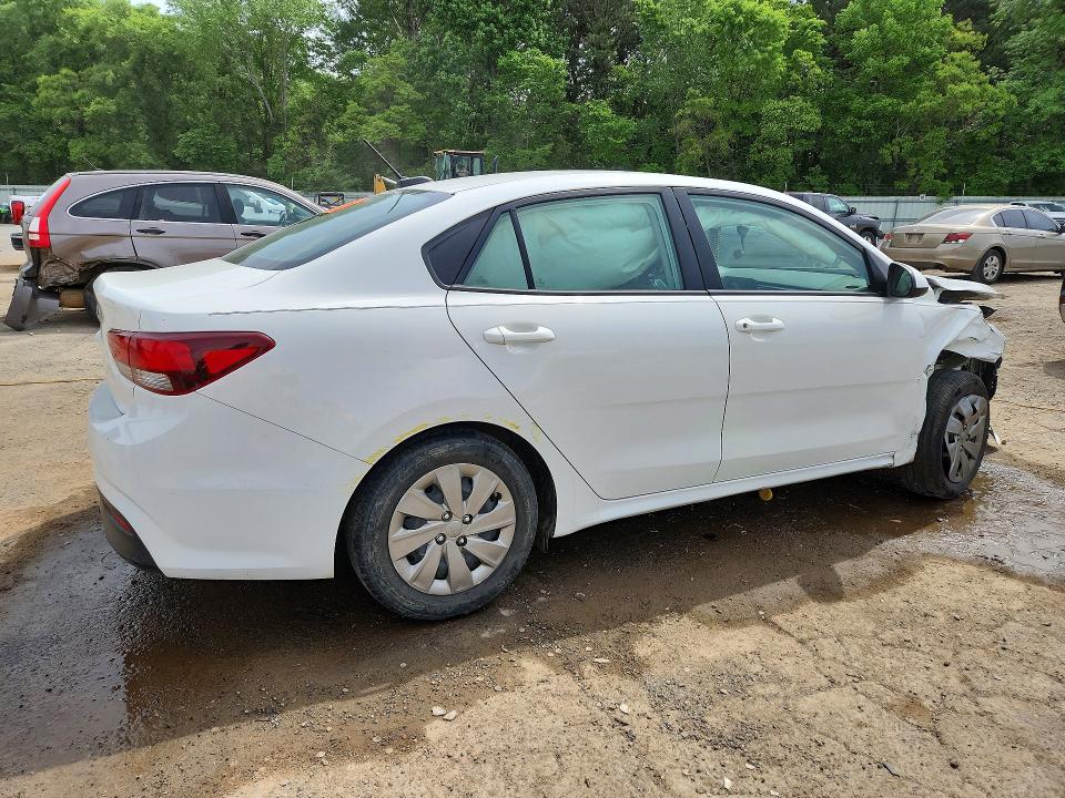 Photo 3 from auction – 2019 KIA RIO with VIN 3KPA24AB3KE222354