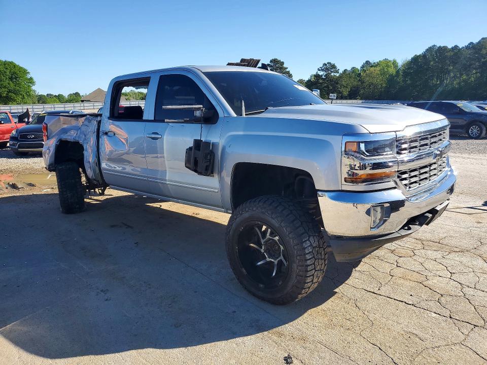 Photo 4 from auction – 2017 CHEVROLET SILVERADO with VIN 3GCUKREC0HG415281