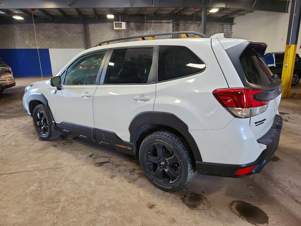 Zdjęcie 2 z aukcji – 2022 SUBARU FORESTER z VIN JF2SKAMC8NH432424
