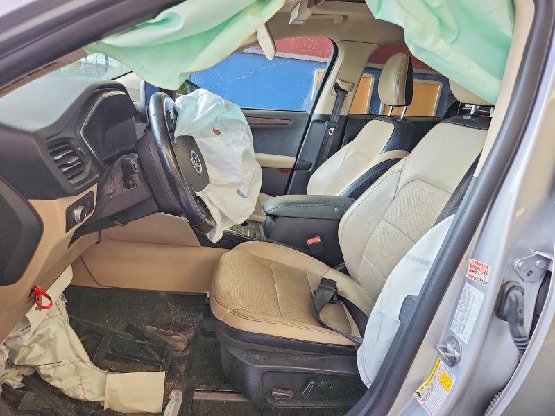 Photo 7 from auction – 2020 FORD ESCAPE with VIN 1FMCU9J94LUB09489
