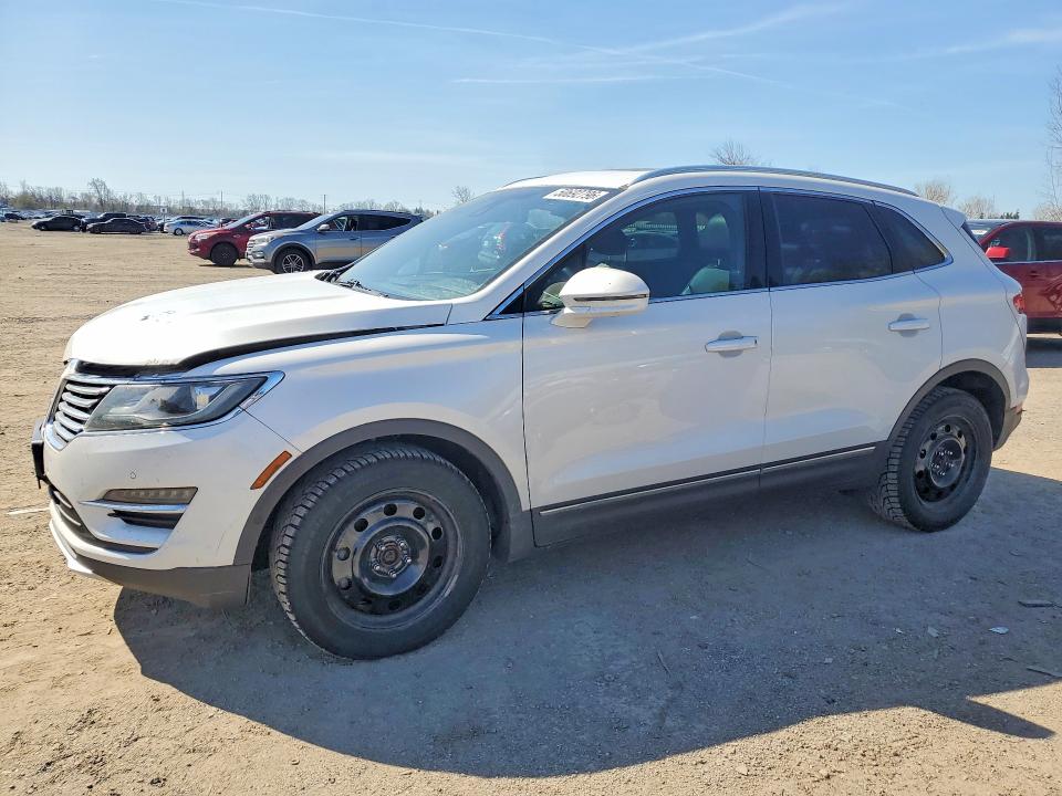 LINCOLN MKC 2015 con VIN 5LMTJ2AH5FUJ38248 - Foto de la subasta