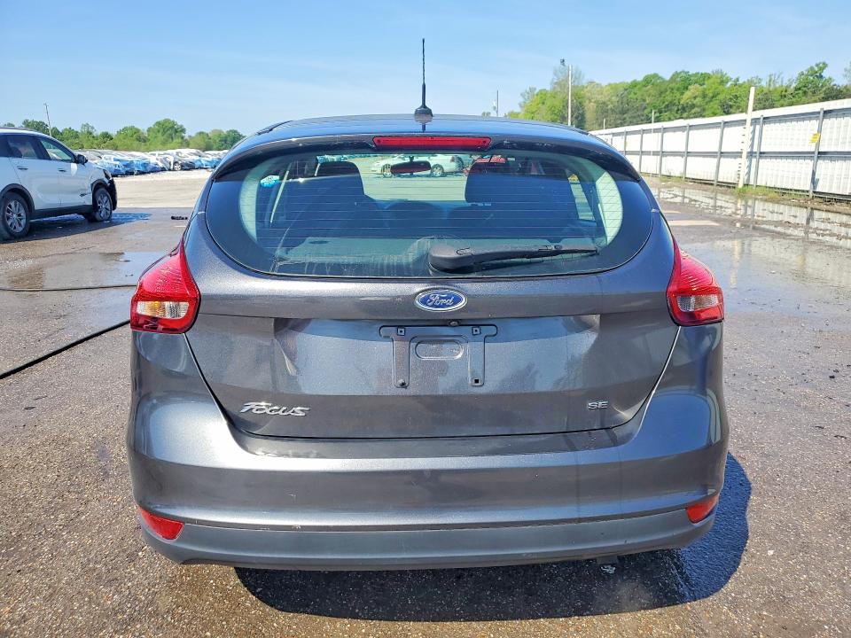 Photo 6 from auction – 2018 FORD FOCUS with VIN 1FADP3K21JL267036