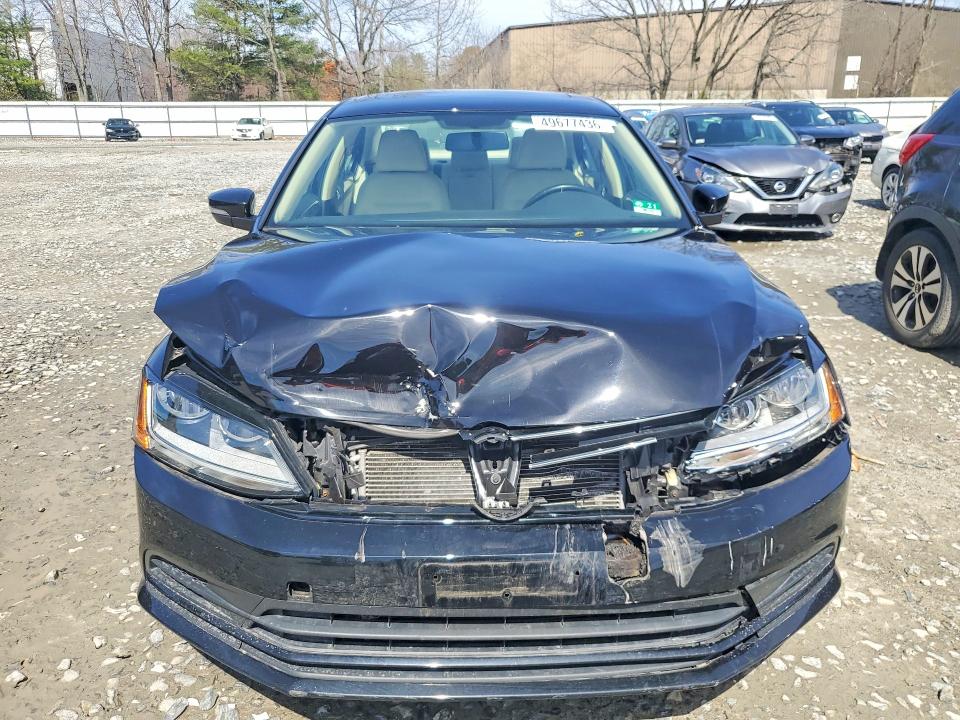 Photo 5 from auction – 2018 VOLKSWAGEN JETTA with VIN 3VWDB7AJ9JM245628