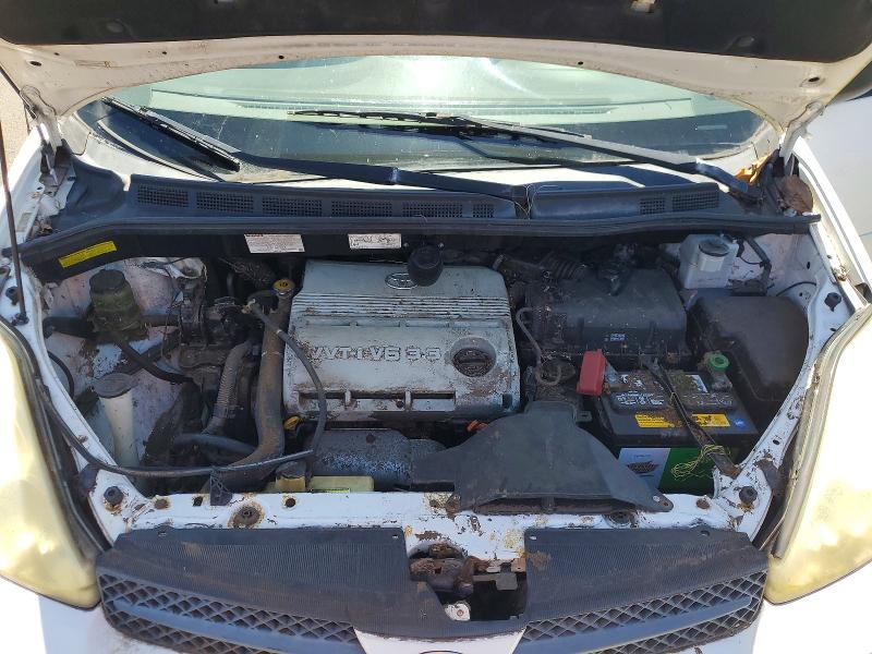 Photo 12 from auction – 2004 TOYOTA SIENNA with VIN 5TDZA23C44S193570