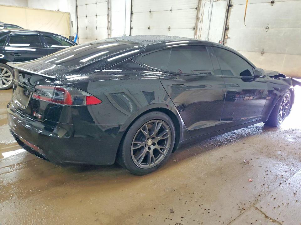 Photo 3 from auction – 2021 TESLA MODEL S with VIN 5YJSA1E65MF441767