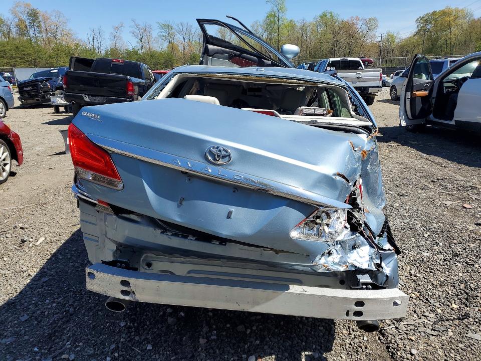 Photo 6 from auction – 2011 TOYOTA AVALON with VIN 4T1BK3DB0BU401068