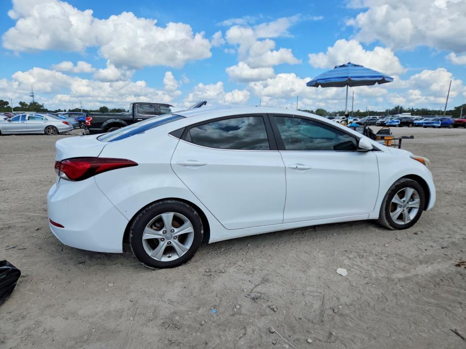 Photo 3 from auction – 2016 HYUNDAI ELANTRA with VIN 5NPDH4AE8GH788714
