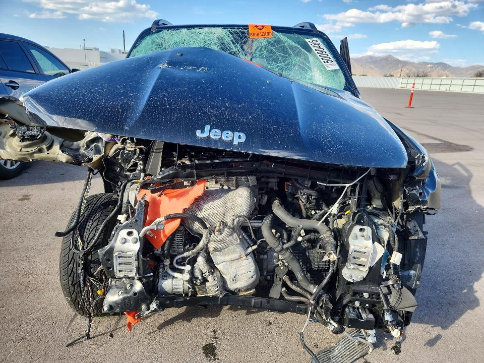Фото 5 с аукциона – 2017 JEEP RENEGADE с VIN ZACCJBBB6HPG57069