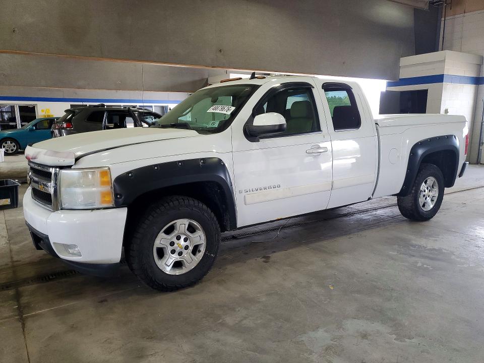 CHEVROLET SILVERADO 2008 with VIN 2GCEK19J481175417 - Photo from auction