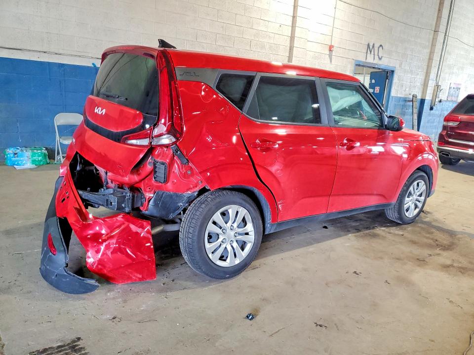 Снимка 3 от търг – 2022 KIA SOUL с VIN KNDJ23AU2N7150238