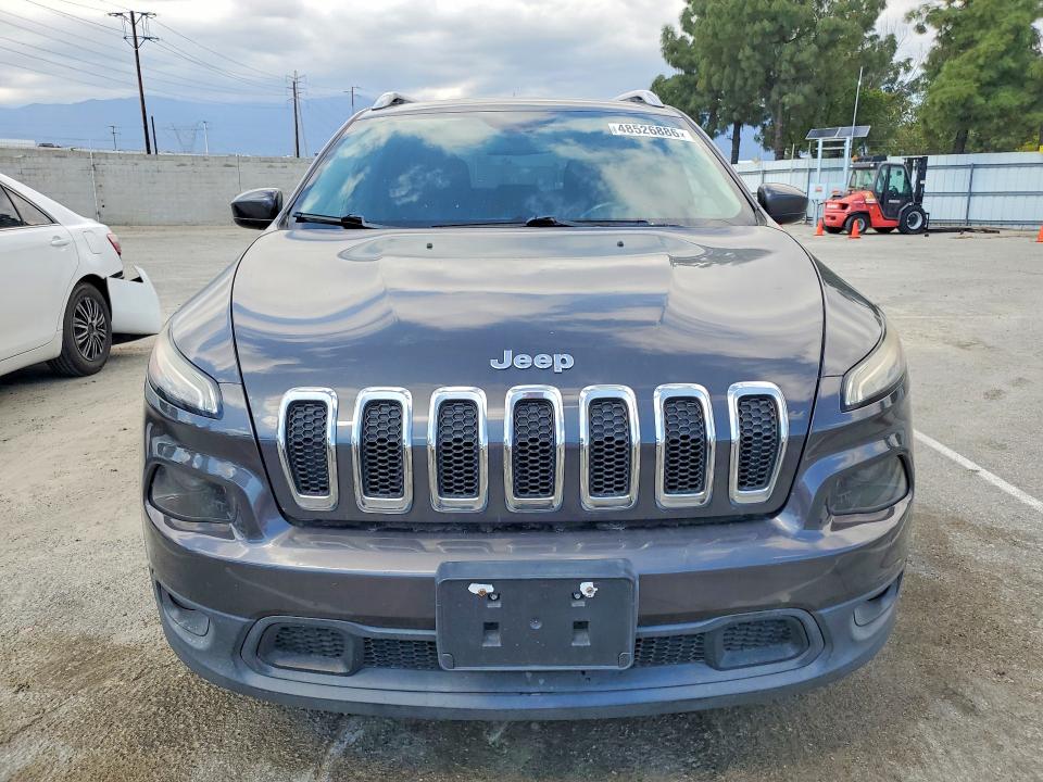 Photo 5 from auction – 2016 JEEP CHEROKEE with VIN 1C4PJLCB2GW113868