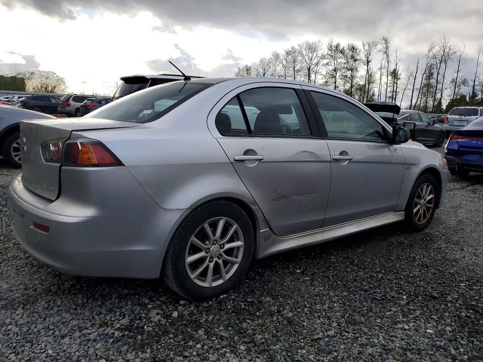 Photo 3 from auction – 2016 MITSUBISHI LANCER with VIN JA32U2FU8GU004138