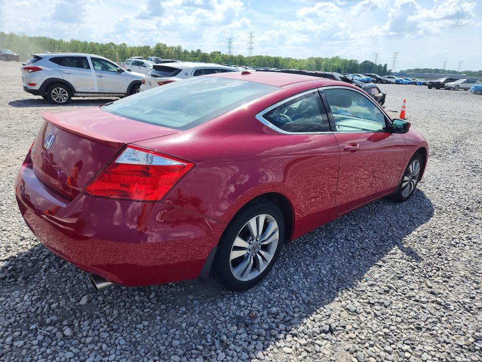 Photo 3 from auction – 2010 HONDA ACCORD with VIN 1HGCS1B82AA004130