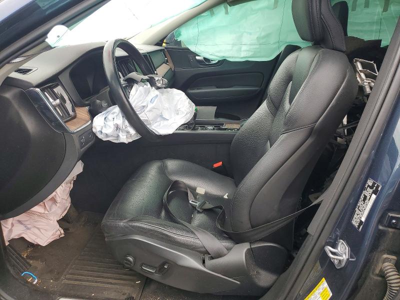 Photo 7 from auction – 2021 VOLVO XC60 with VIN YV4102RKXM1675825