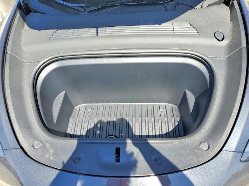 Photo 11 from auction – 2024 TESLA MODEL Y with VIN 7SAYGDEE0RA236186
