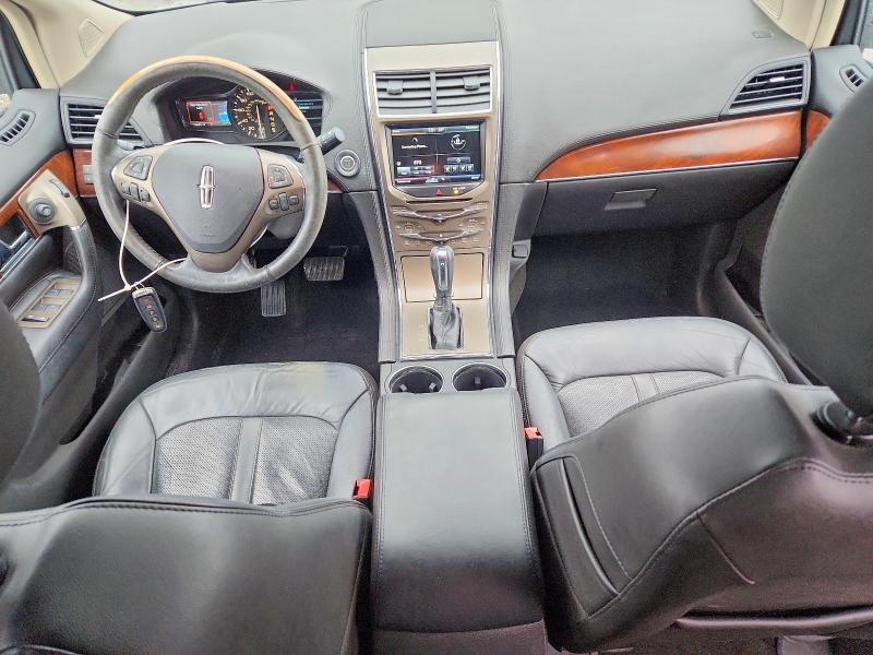 Снимка 8 от търг – 2014 LINCOLN MKX с VIN 2LMDJ8JK8EBL16703