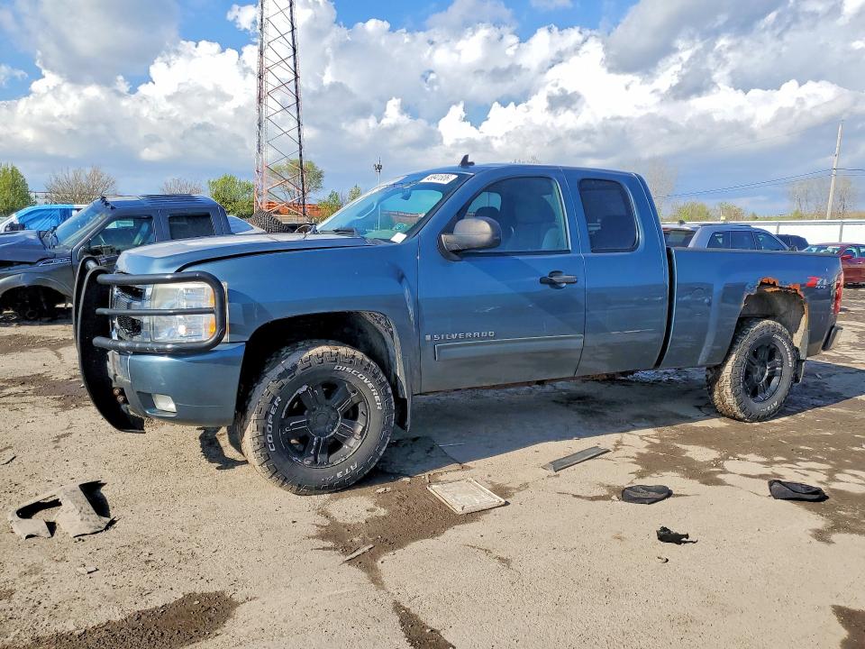 CHEVROLET SILVERADO 2009 with VIN 1GCEK29049Z277015 - Photo from auction