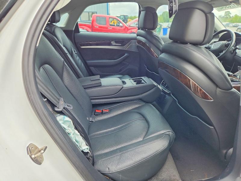 Photo 10 from auction – 2015 AUDI A8 with VIN WAUJGAFD8FN019937