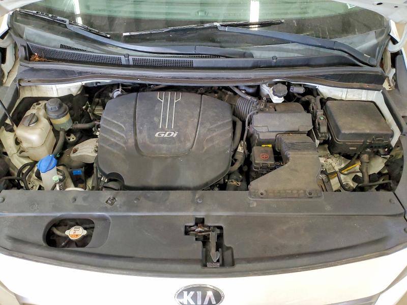 Photo 12 from auction – 2017 KIA SEDONA with VIN KNDMB5C12H6229088