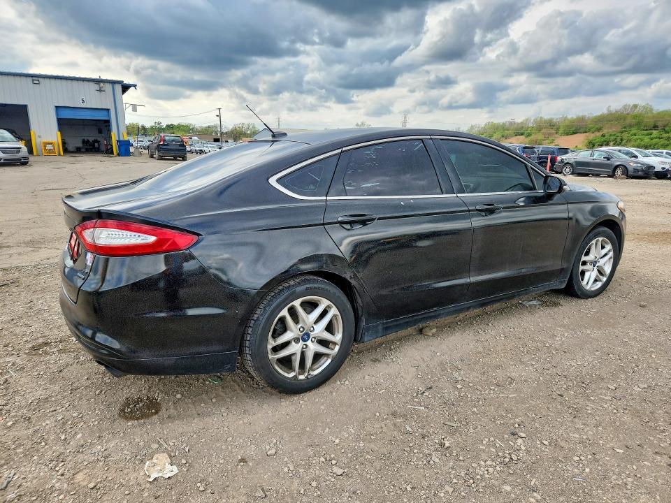 Photo 3 from auction – 2013 FORD FUSION with VIN 3FA6P0HRXDR195819