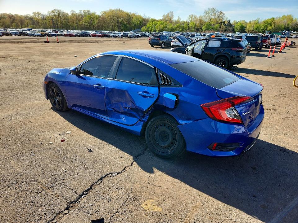 Photo 2 from auction – 2019 HONDA CIVIC with VIN 2HGFC2F64KH511428