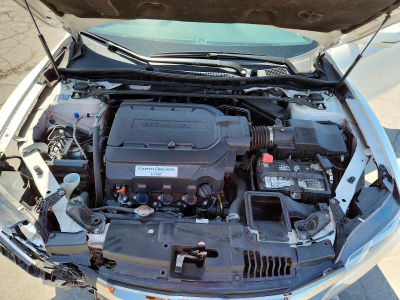 Photo 11 from auction – 2017 HONDA ACCORD with VIN 1HGCT2B83HA000455