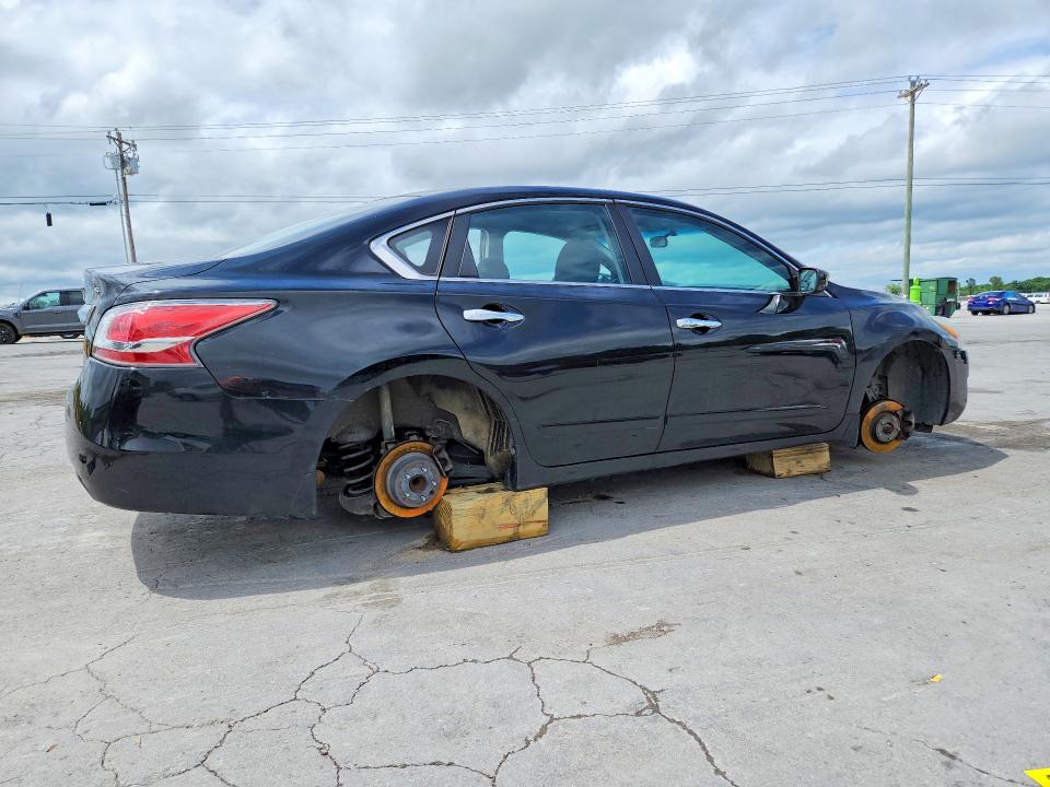 Zdjęcie 3 z aukcji – 2015 NISSAN ALTIMA z VIN 1N4AL3AP3FC472053