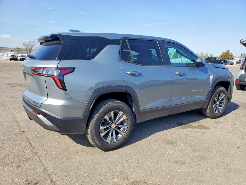 Photo 3 from auction – 2026 CHEVROLET EQUINOX with VIN 3GNAXPEG5TL434136
