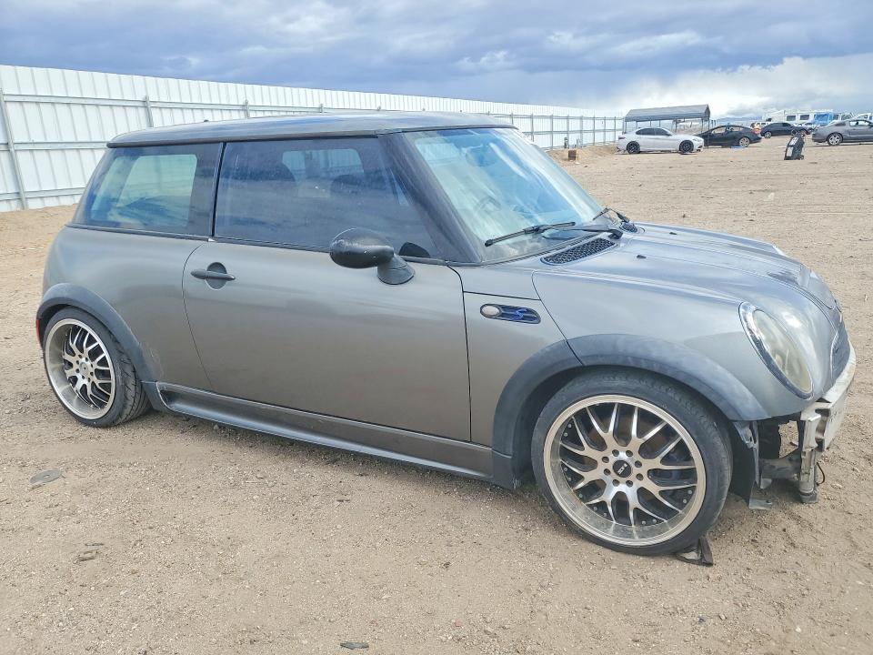 Photo 4 from auction – 2003 MINI COOPER with VIN WMWRE33453TD63969