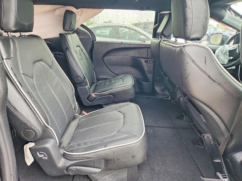 Photo 11 from auction – 2025 CHRYSLER PACIFICA with VIN 2C4RC1GG6SR608301