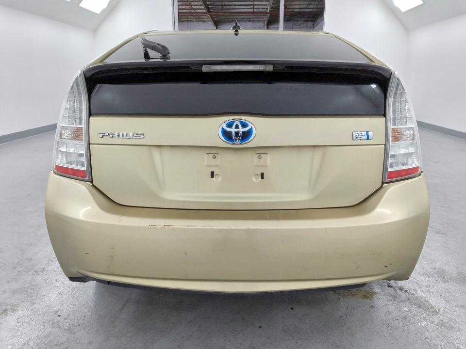 Photo 6 from auction – 2011 TOYOTA PRIUS with VIN JTDKN3DU9B1463308