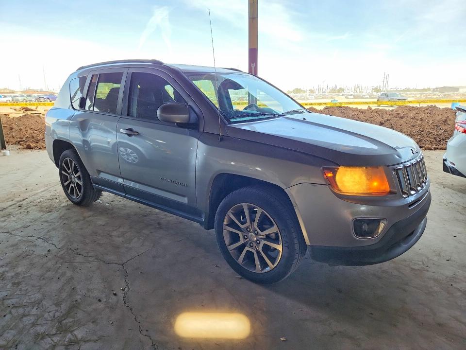 Photo 4 from auction – 2016 JEEP COMPASS with VIN 1C4NJCEA4GD676699