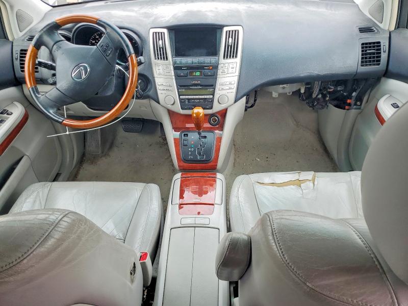Photo 8 from auction – 2004 LEXUS RX with VIN JTJGA31U440027879