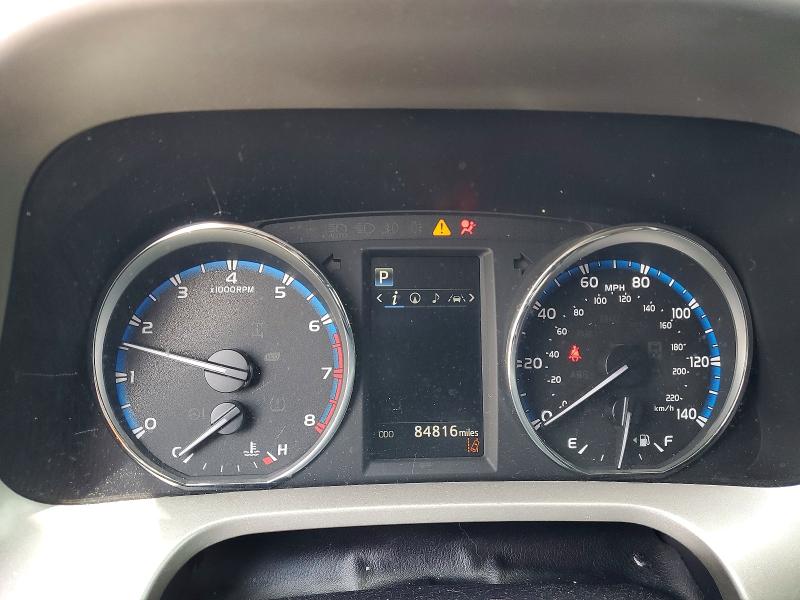 Photo 9 from auction – 2018 TOYOTA RAV4 with VIN 2T3YFREV2JW500121