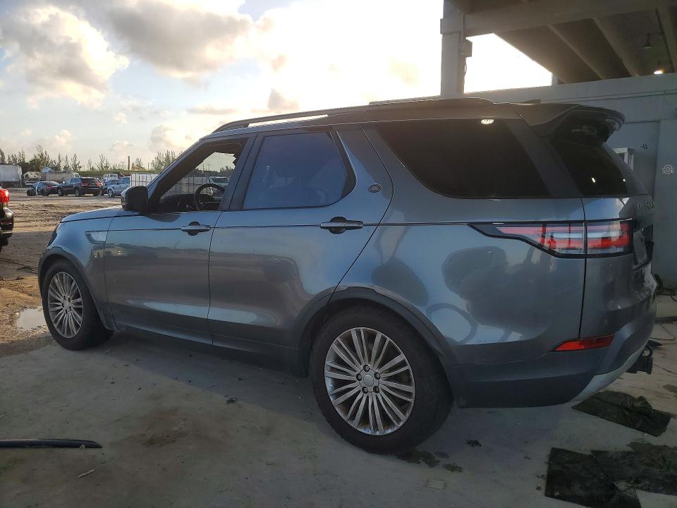 Photo 2 from auction – 2017 LAND ROVER DISCOVERY with VIN SALRRBBK7HA013463