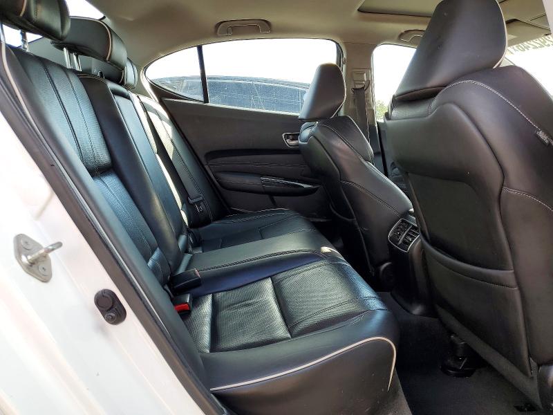Photo 10 from auction – 2018 ACURA TLX with VIN 19UUB3F52JA003026