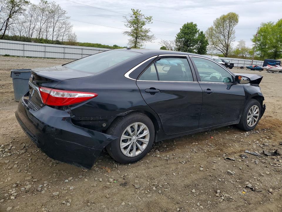 Photo 3 from auction – 2017 TOYOTA CAMRY with VIN 4T1BF1FK4HU361706