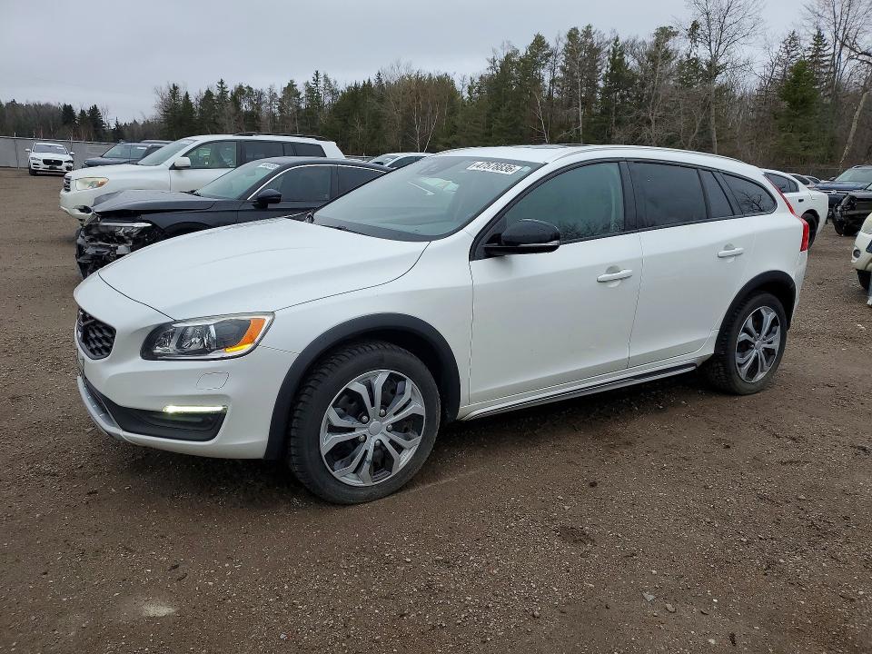 2018 VOLVO V60 CROSS COUNTRY - Търг №47578836