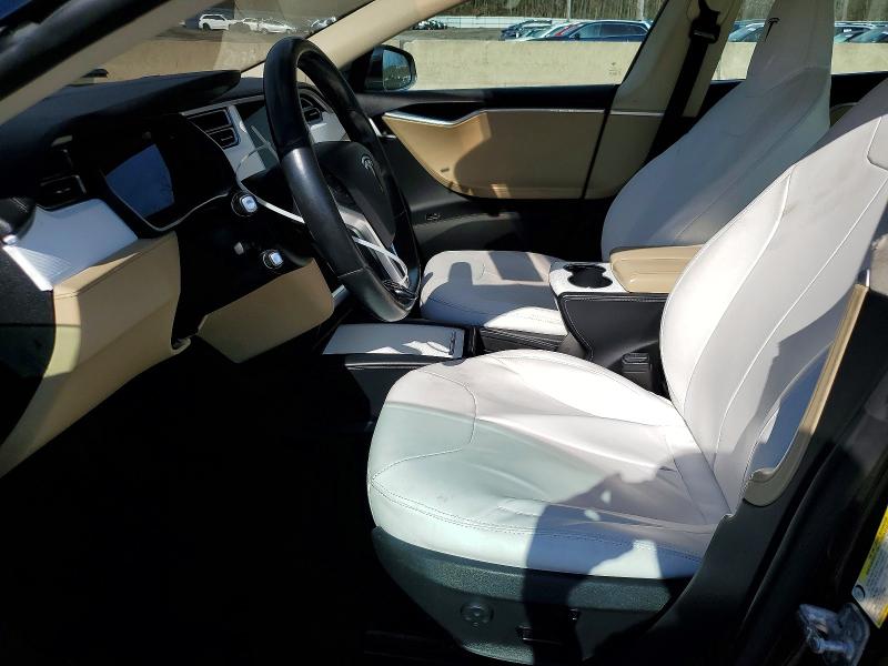 Photo 7 from auction – 2014 TESLA MODEL S with VIN 5YJSA1H13EFP51188
